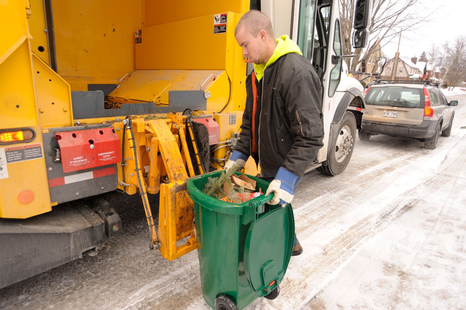 Green bin, recycling and garbage collection cancelled for Wednesday