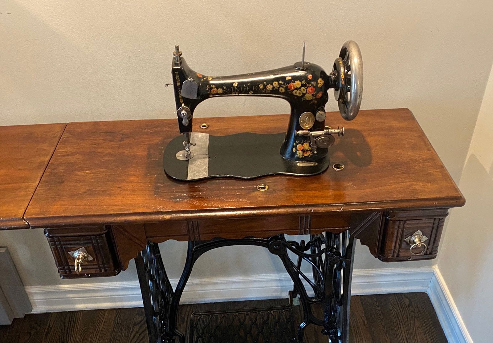 Sewing Machine restoration - after